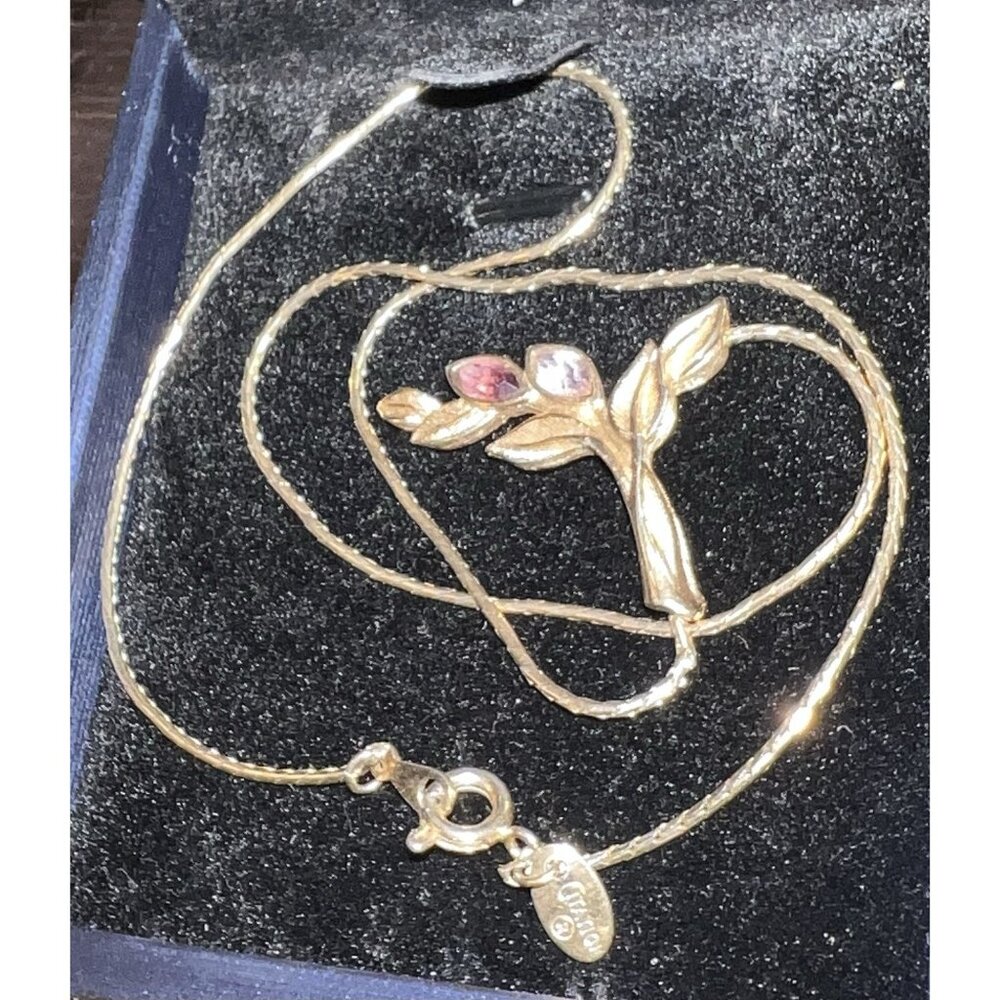 Citation Gold Tone Leaf Pendant Necklace Amethyst Color Stones